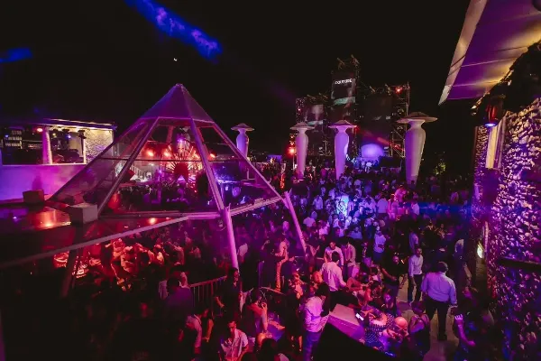 discoteca-Villa delle Rose-14
